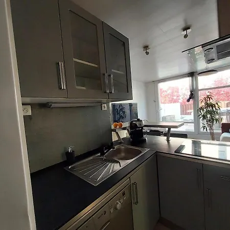 5 Bedrooms With A 50m Terrace Apartamento