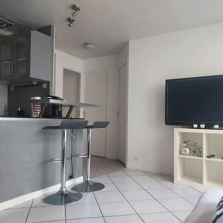 5 Bedrooms With A 50m Terrace *