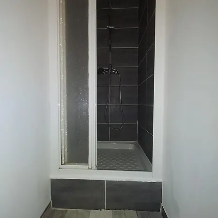 5 Bedrooms With A 50m Terrace Apartamento *